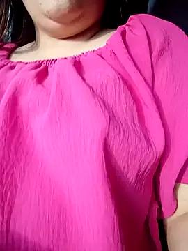 Mari_Luna_ from StripChat is Freechat