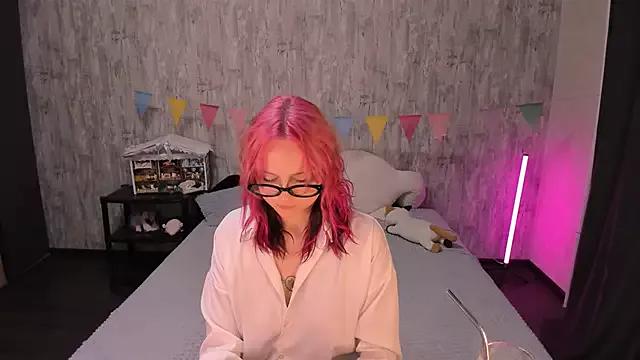 MariaMango from StripChat is Freechat