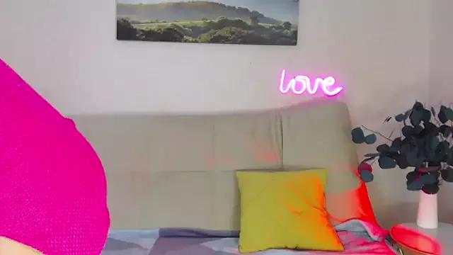 Teen sex cams free adult cams: check-out the satisfaction of conversing and c2c with our stunning models, who will teach you all about seduction and dreams with their smoking hot shapes.