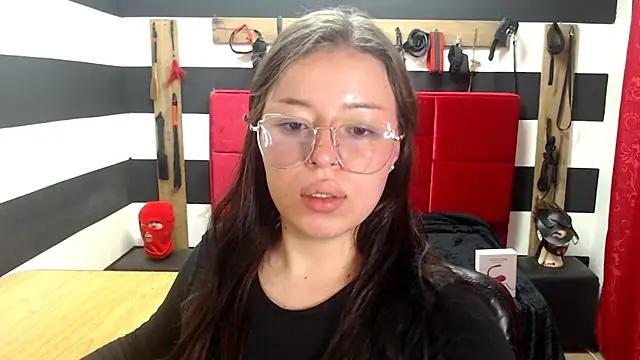 Teen sex cams free adult cams: check-out the satisfaction of conversing and c2c with our stunning models, who will teach you all about seduction and dreams with their smoking hot shapes.