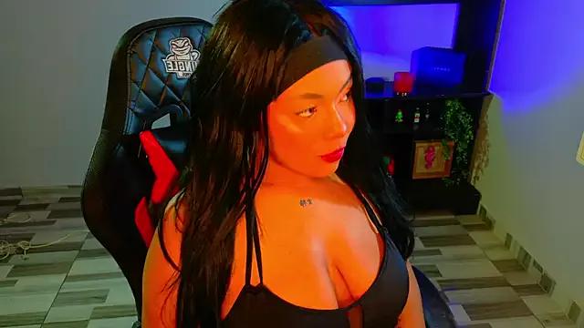 Marianaxprada from StripChat is Freechat