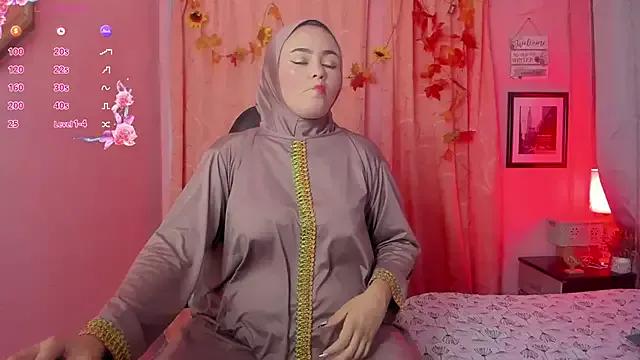 MarianFadel from StripChat is Freechat