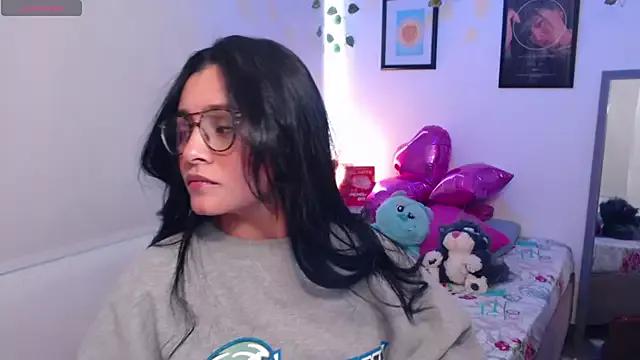 Teen sex cams free adult cams: check-out the satisfaction of conversing and c2c with our stunning models, who will teach you all about seduction and dreams with their smoking hot shapes.