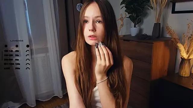 MarionSilver from StripChat is Freechat