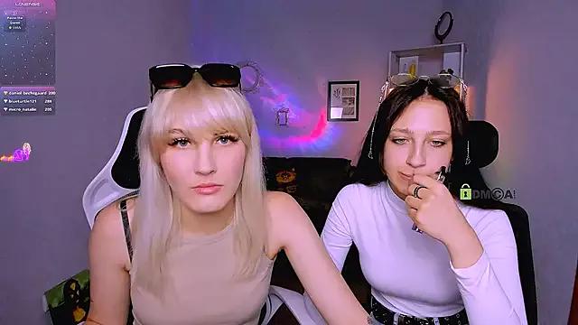 Teen sex cams free adult cams: check-out the satisfaction of conversing and c2c with our stunning models, who will teach you all about seduction and dreams with their smoking hot shapes.