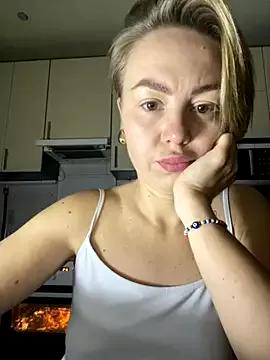 MartaLuna_ from StripChat is Freechat