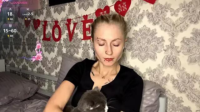 MarthaGees from StripChat is Freechat