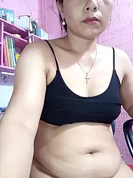 Mary_momo from StripChat is Freechat