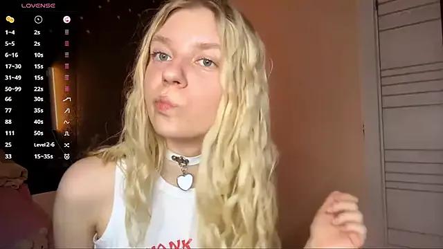 Teen sex cams free adult cams: check-out the satisfaction of conversing and c2c with our stunning models, who will teach you all about seduction and dreams with their smoking hot shapes.