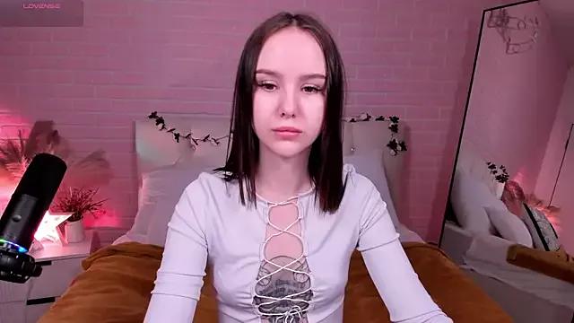 Teen sex cams free adult cams: check-out the satisfaction of conversing and c2c with our stunning models, who will teach you all about seduction and dreams with their smoking hot shapes.