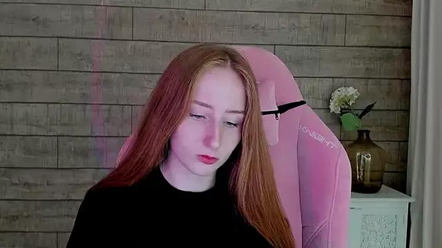 MaryVarum from StripChat is Freechat