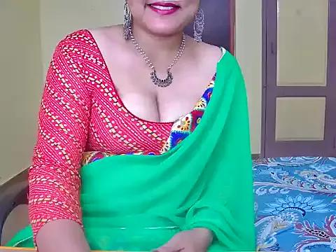 Photos of MasTANIYA from StripChat is Freechat