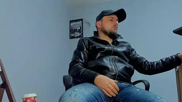 Master_Mark_Wayne from StripChat is Freechat