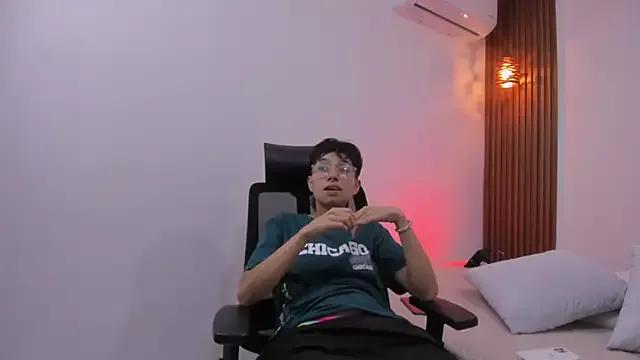 Maxx_Blaze from StripChat is Freechat