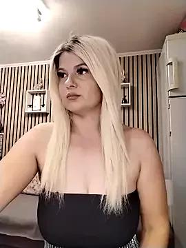 Mayaaaaaa_ from StripChat is Freechat