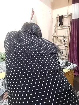 Photos of meenu_bhabhi547 from StripChat is Freechat