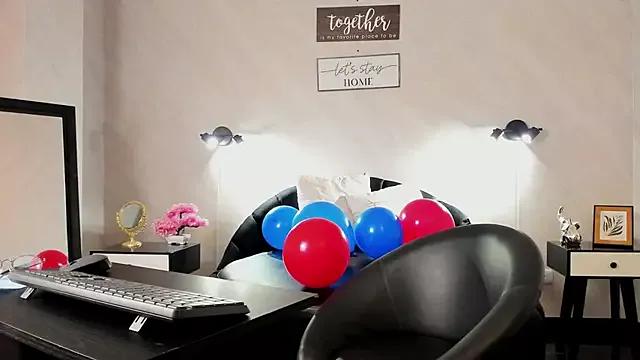 Megan_Bons from StripChat is Freechat