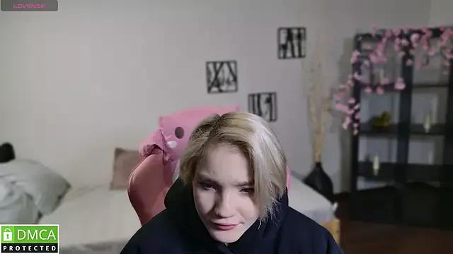 Teen sex cams free adult cams: check-out the satisfaction of conversing and c2c with our stunning models, who will teach you all about seduction and dreams with their smoking hot shapes.