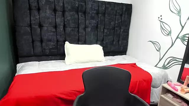 Teen sex cams free adult cams: check-out the satisfaction of conversing and c2c with our stunning models, who will teach you all about seduction and dreams with their smoking hot shapes.