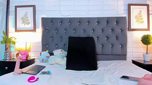 Teen sex cams free adult cams: check-out the satisfaction of conversing and c2c with our stunning models, who will teach you all about seduction and dreams with their smoking hot shapes.