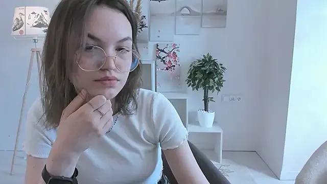 Teen sex cams free adult cams: check-out the satisfaction of conversing and c2c with our stunning models, who will teach you all about seduction and dreams with their smoking hot shapes.