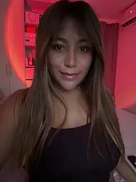 MegannHills from StripChat is Freechat