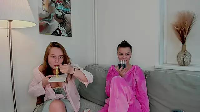 Teen sex cams free adult cams: check-out the satisfaction of conversing and c2c with our stunning models, who will teach you all about seduction and dreams with their smoking hot shapes.