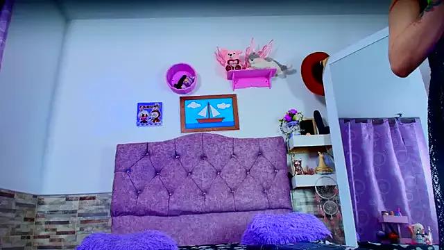 Teen sex cams free adult cams: check-out the satisfaction of conversing and c2c with our stunning models, who will teach you all about seduction and dreams with their smoking hot shapes.