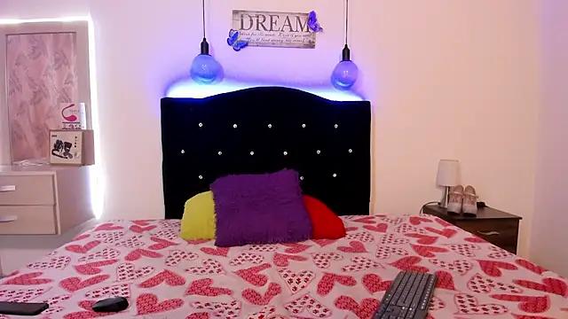 Teen sex cams free adult cams: check-out the satisfaction of conversing and c2c with our stunning models, who will teach you all about seduction and dreams with their smoking hot shapes.