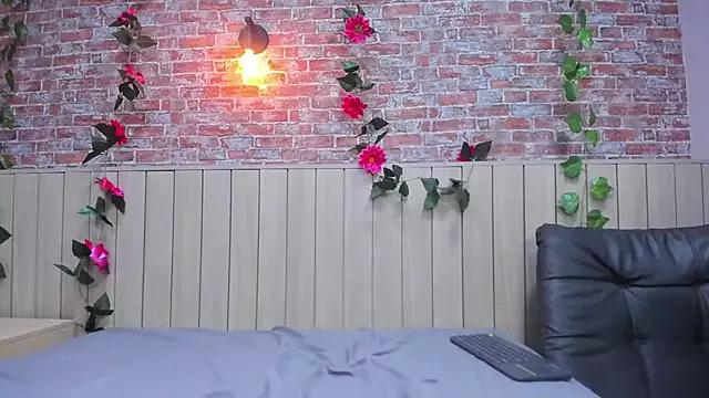 Teen sex cams free adult cams: check-out the satisfaction of conversing and c2c with our stunning models, who will teach you all about seduction and dreams with their smoking hot shapes.