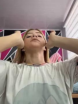 Melissa_coll from StripChat is Freechat
