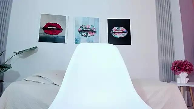 Melissa_Franco from StripChat is Freechat