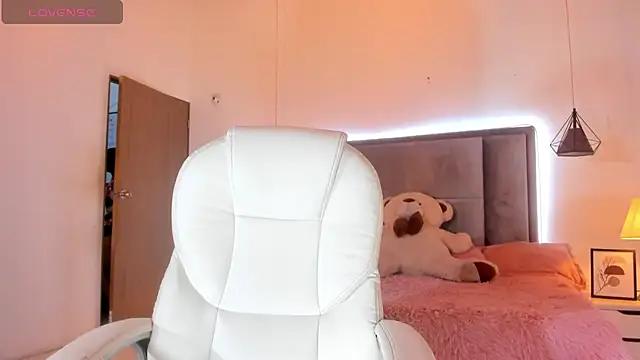 Teen sex cams free adult cams: check-out the satisfaction of conversing and c2c with our stunning models, who will teach you all about seduction and dreams with their smoking hot shapes.
