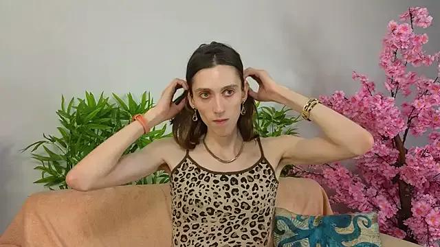 Teen sex cams free adult cams: check-out the satisfaction of conversing and c2c with our stunning models, who will teach you all about seduction and dreams with their smoking hot shapes.