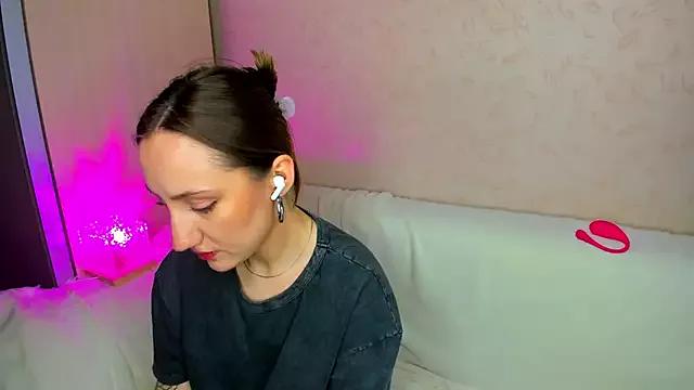 Teen sex cams free adult cams: check-out the satisfaction of conversing and c2c with our stunning models, who will teach you all about seduction and dreams with their smoking hot shapes.