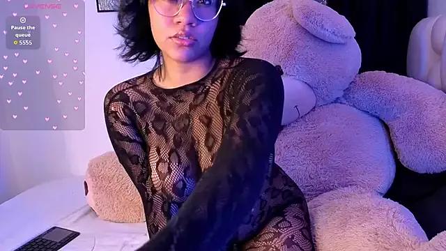 MiaKyle_ from StripChat is Freechat