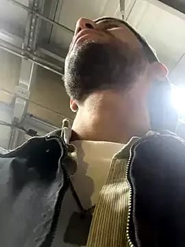 Michaell_Spinelly from StripChat is Freechat