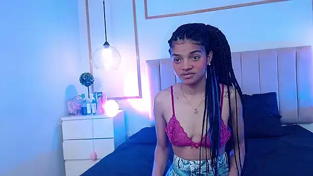 MichelleLebron from StripChat is Freechat