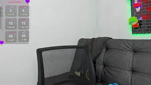 Teen sex cams free adult cams: check-out the satisfaction of conversing and c2c with our stunning models, who will teach you all about seduction and dreams with their smoking hot shapes.