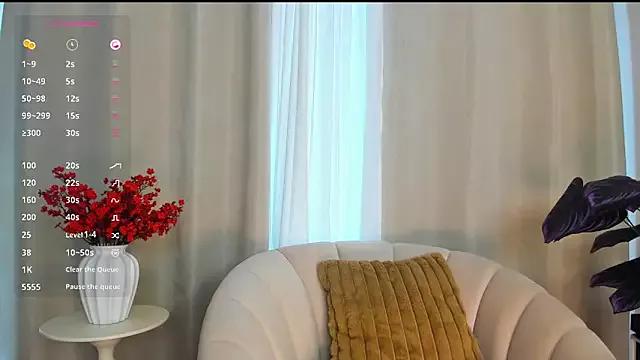 Milana_smirnov from StripChat is Freechat