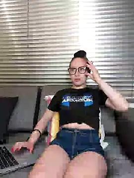 milena_23x from StripChat is Freechat