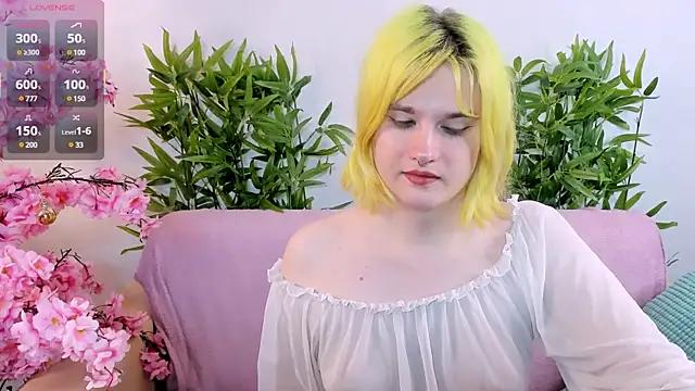 Milena_Cecret from StripChat is Freechat