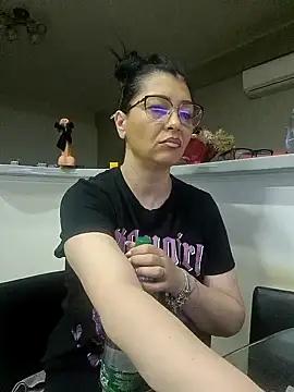 Milf_Abigail from StripChat is Freechat