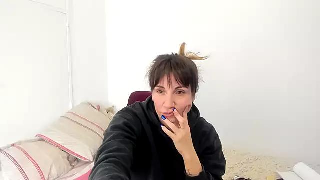 Teen sex cams free adult cams: check-out the satisfaction of conversing and c2c with our stunning models, who will teach you all about seduction and dreams with their smoking hot shapes.