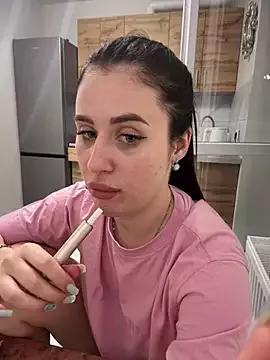 Milkissss from StripChat is Freechat