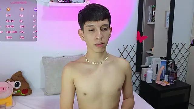 Teen sex cams free adult cams: check-out the satisfaction of conversing and c2c with our stunning models, who will teach you all about seduction and dreams with their smoking hot shapes.