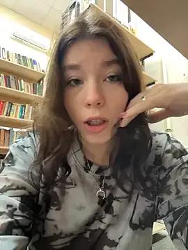 Mimiumuy from StripChat is Freechat