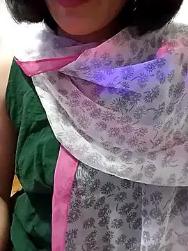 Minh32love from StripChat is Freechat