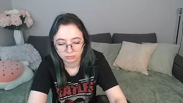Mini_Diva from StripChat is Freechat