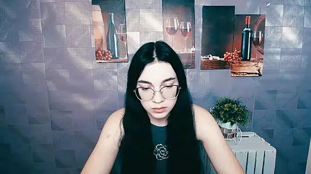 MiraBabe_ from StripChat is Freechat